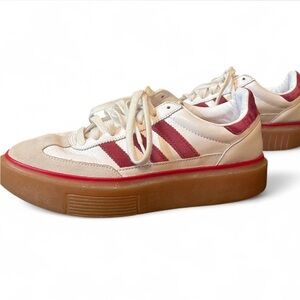 NWOT Women’s Adidas Samba Platform Sneakers White Red Suede Gum Sole. 
Size 7.5